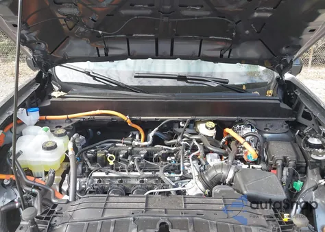 2025 Ford Maverick Lariat из США, поврежденный, VIN 3FTTW8S37SRA54657